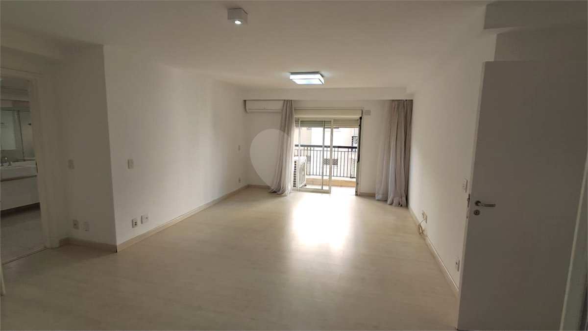 Apartamento para alugar com 4 suítes em Chácara Flora, São Paulo, SP
