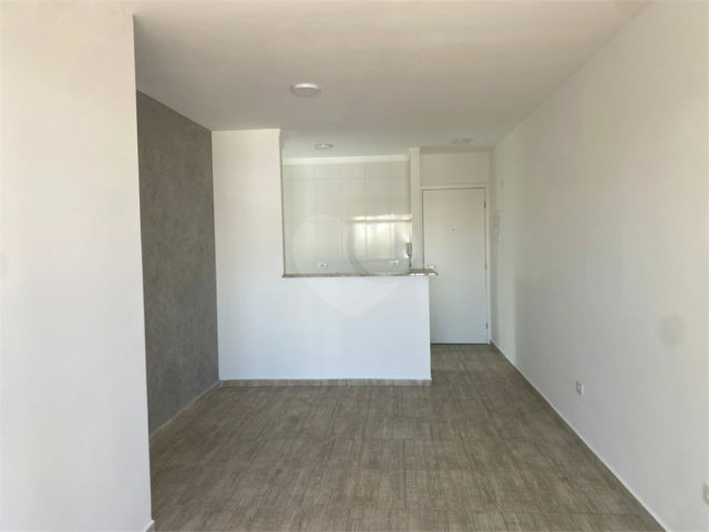 Apartamento à venda com 2 quartos, sendo 1 suíte,  em Santana, São Paulo, SP