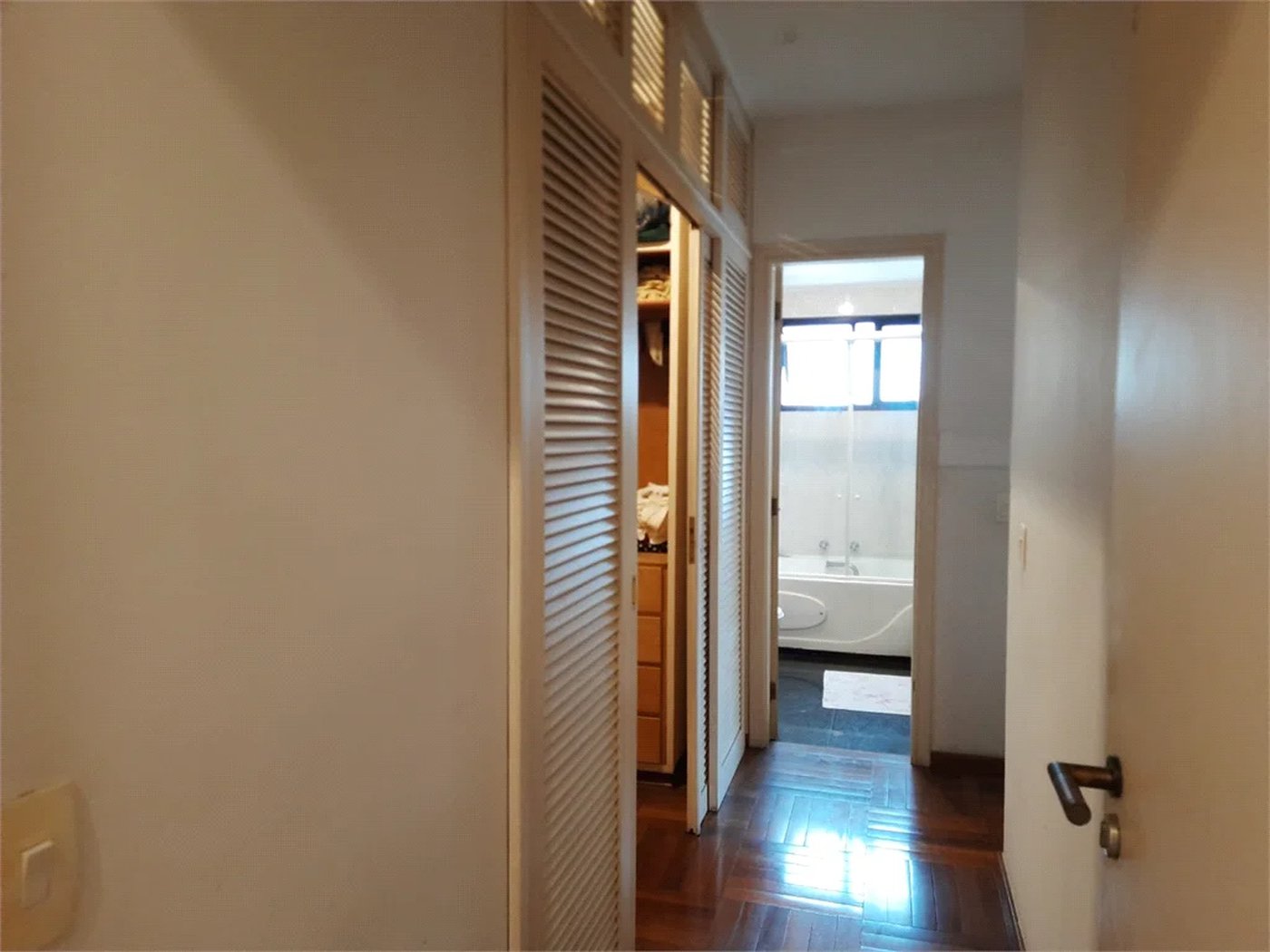 Apartamento à venda com 3 suítes em Pinheiros, São Paulo, SP