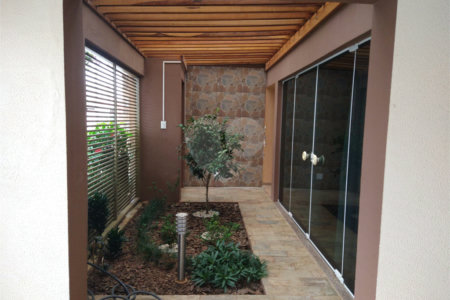 Casa à venda com 3 quartos, sendo 1 suíte, em Chácara São João, São Carlos, SP