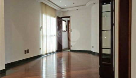 Apartamento à venda com 3 quartos, sendo 1 suíte,  em Anália Franco, São Paulo, SP