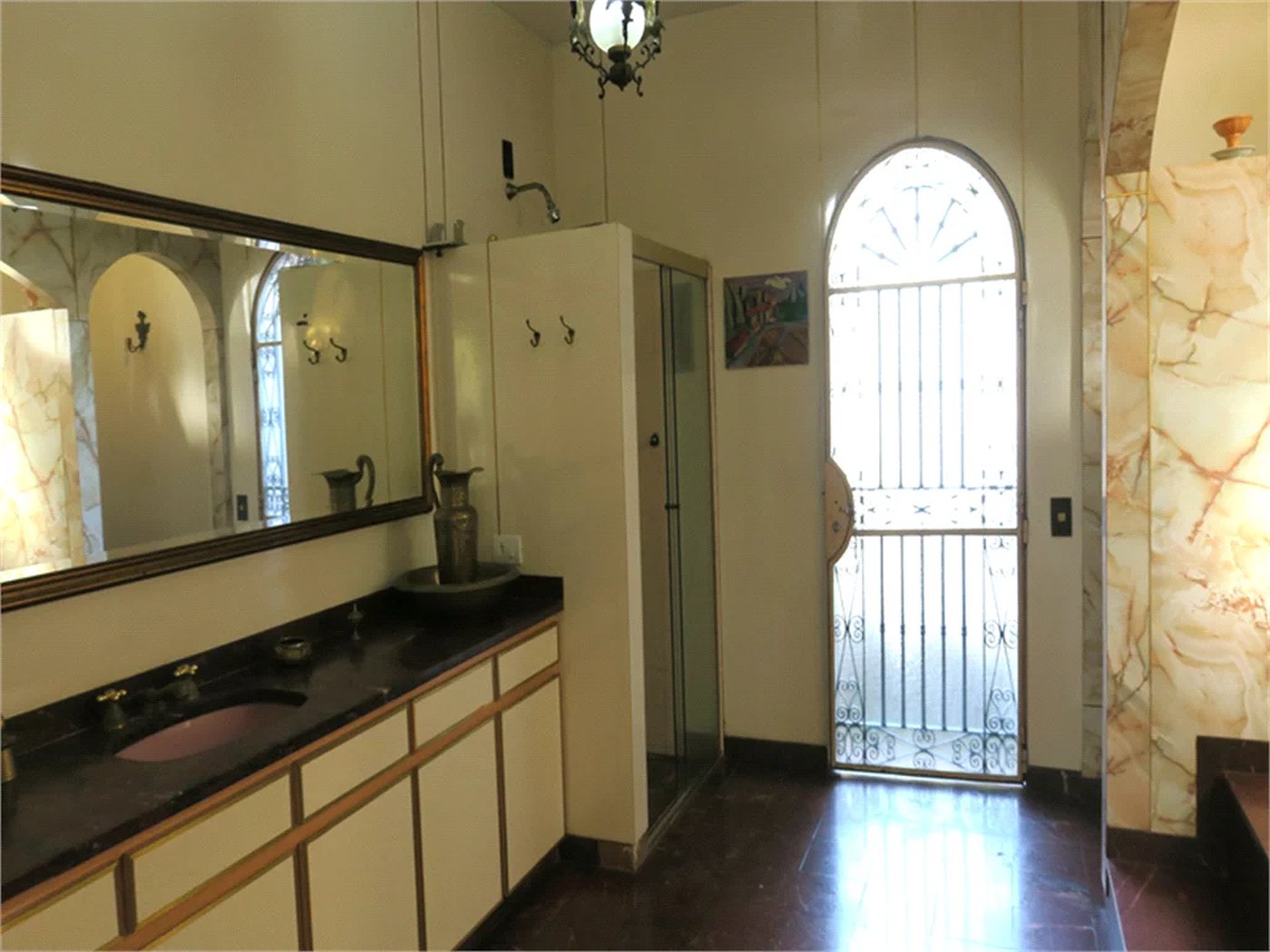 Casa à venda com 5 quartos, sendo 1 suíte, em Jardim Guedala, São Paulo, SP