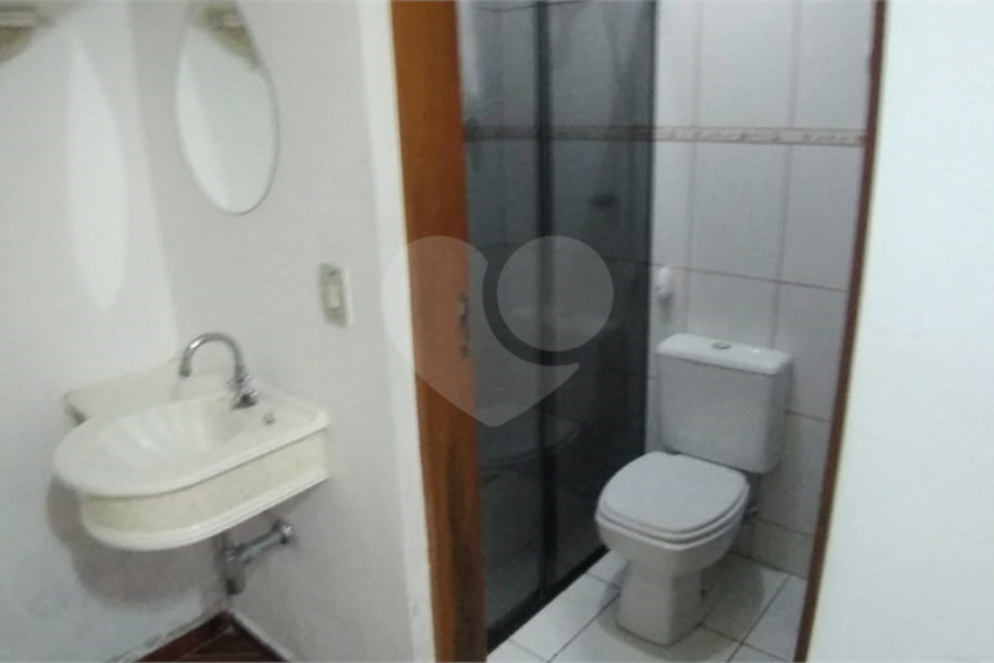 Casa à venda com 4 quartos, sendo 2 suítes, em Barreiro, Mairiporã, SP