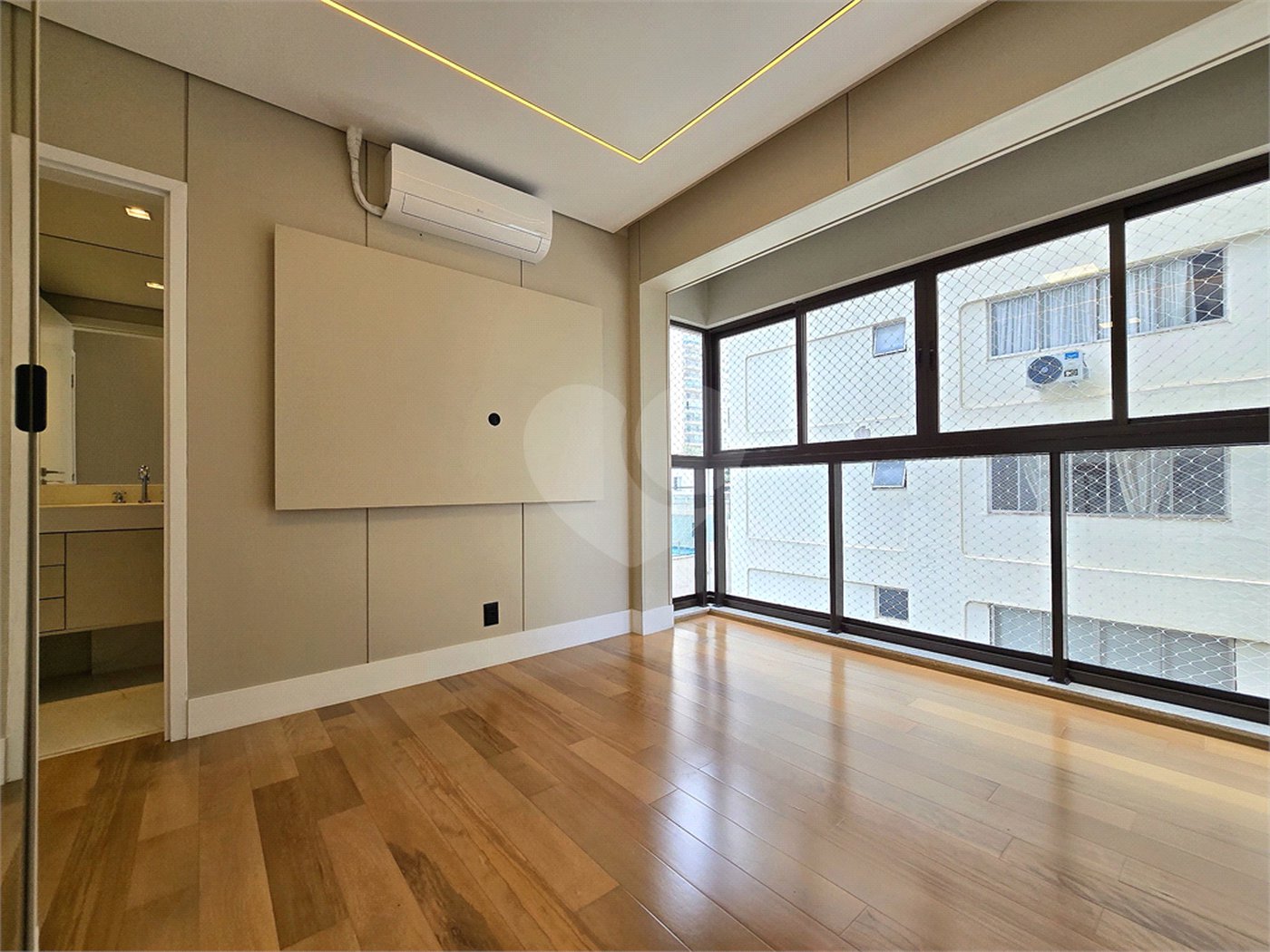 Apartamento 312 m² 4 Suítes 4 vagas 1 Por Andar em Higienópolis