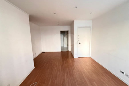 Apartamento à venda com 2 quartos em Moema, São Paulo, SP