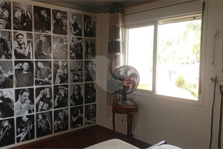 Casa à venda com 4 quartos, sendo 2 suítes, no condomínio Canamari, São Paulo - SP