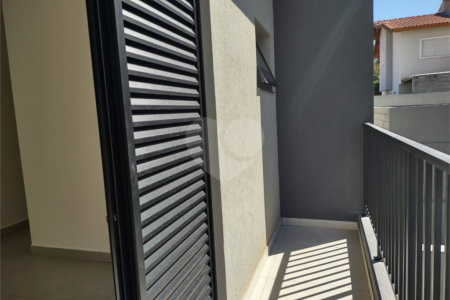 Casa à venda com 2 suítes em Jardim Santo Antônio, Atibaia, SP