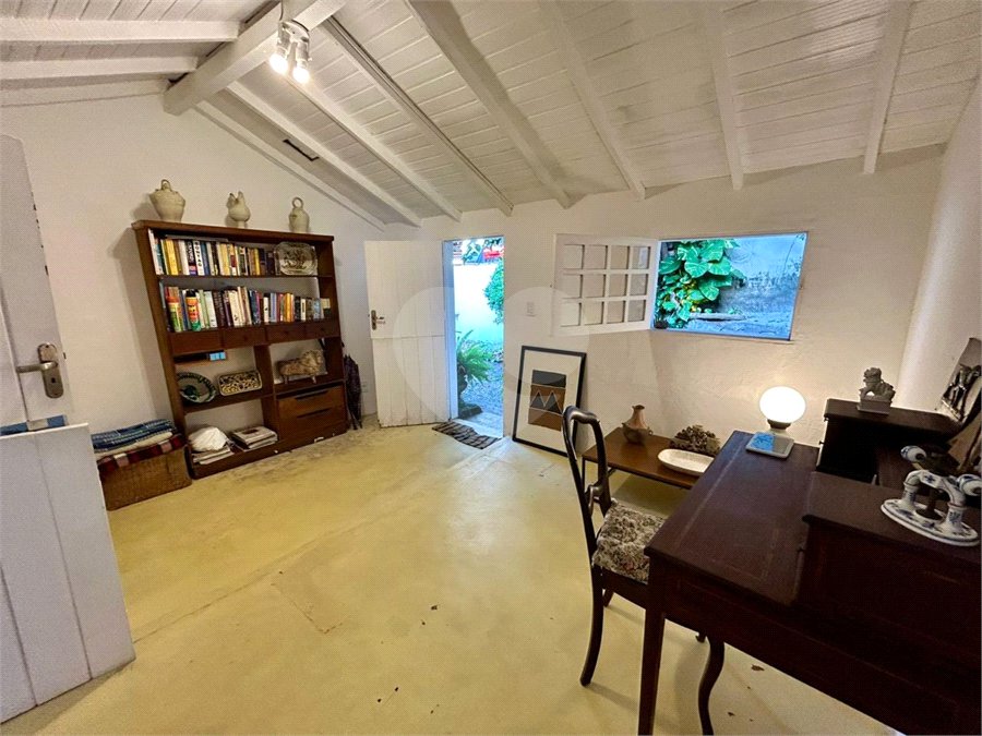 Casa à venda com 3 quartos em Ossos, Armação dos Búzios, RJ