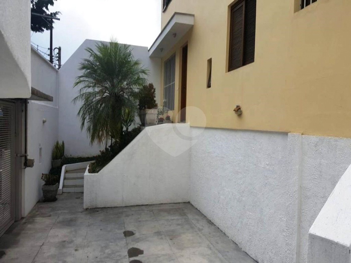 Casa à venda com 4 quartos, sendo 1 suíte,  em Rolinópolis, São Paulo, SP