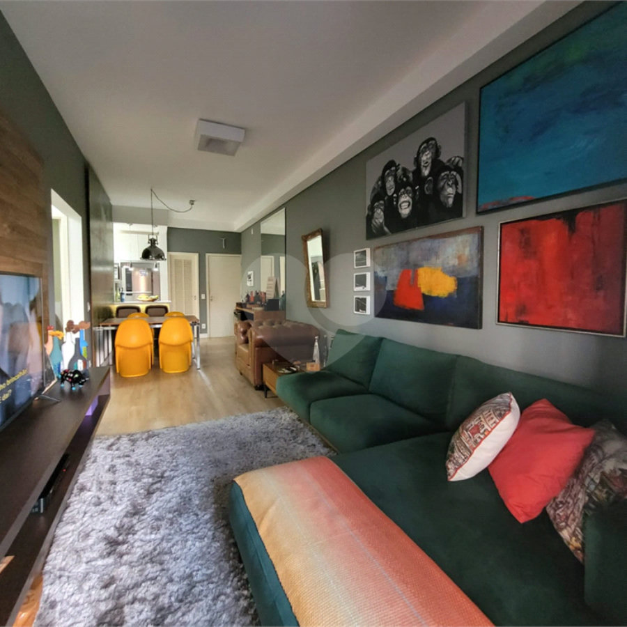Apartamento à venda com 3 quartos, sendo 1 suíte, no Centro, Vinhedo, SP