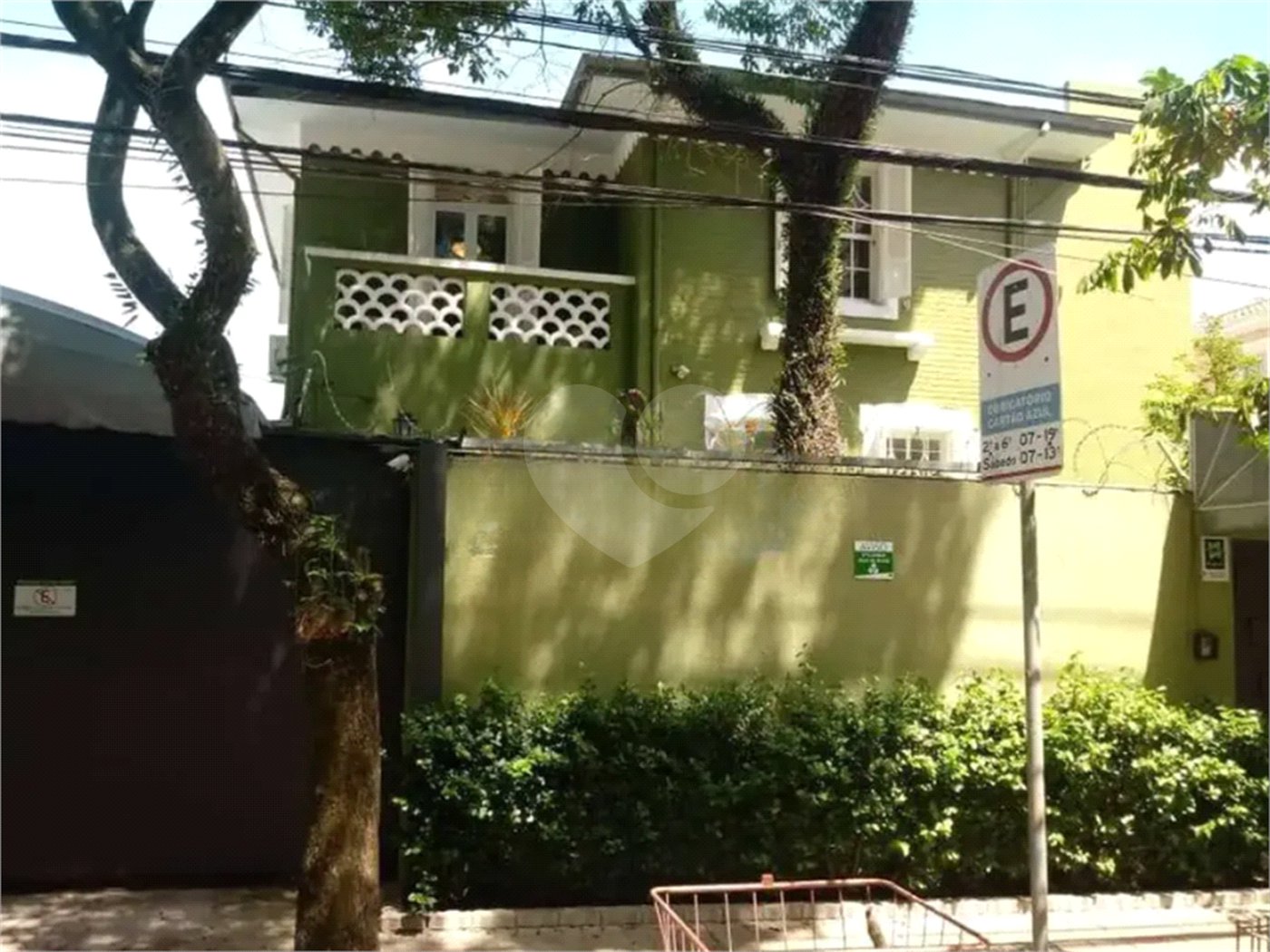 Casa à venda com 4 quartos em Jardim Paineiras, São Paulo, SP