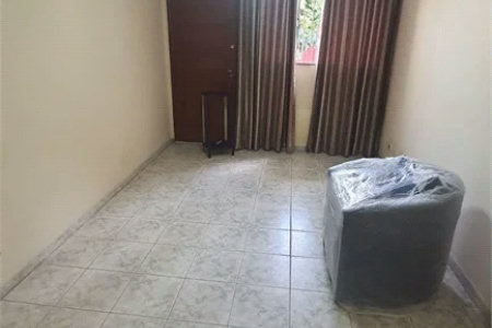 Casa à venda com 2 quartos em Jardim das Esmeraldas, São Paulo, SP