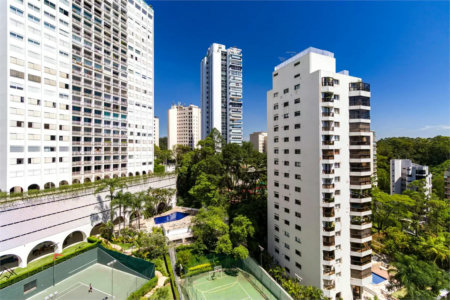 Apartamento à venda com 4 quartos, sendo 2 suítes, em Real Parque, São Paulo, SP