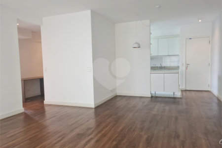 Apartamento à venda com 2 quartos, sendo 1 suíte, em Parque Reboucas, São Paulo, SP