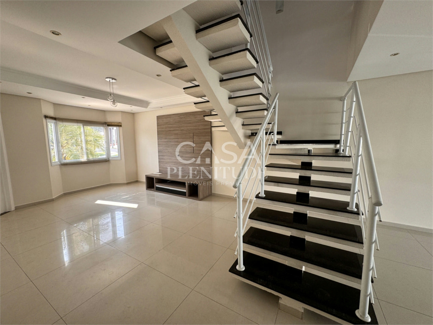 Casa em condomínio à venda com 3 suítes em Vila Haro, Sorocaba, SP