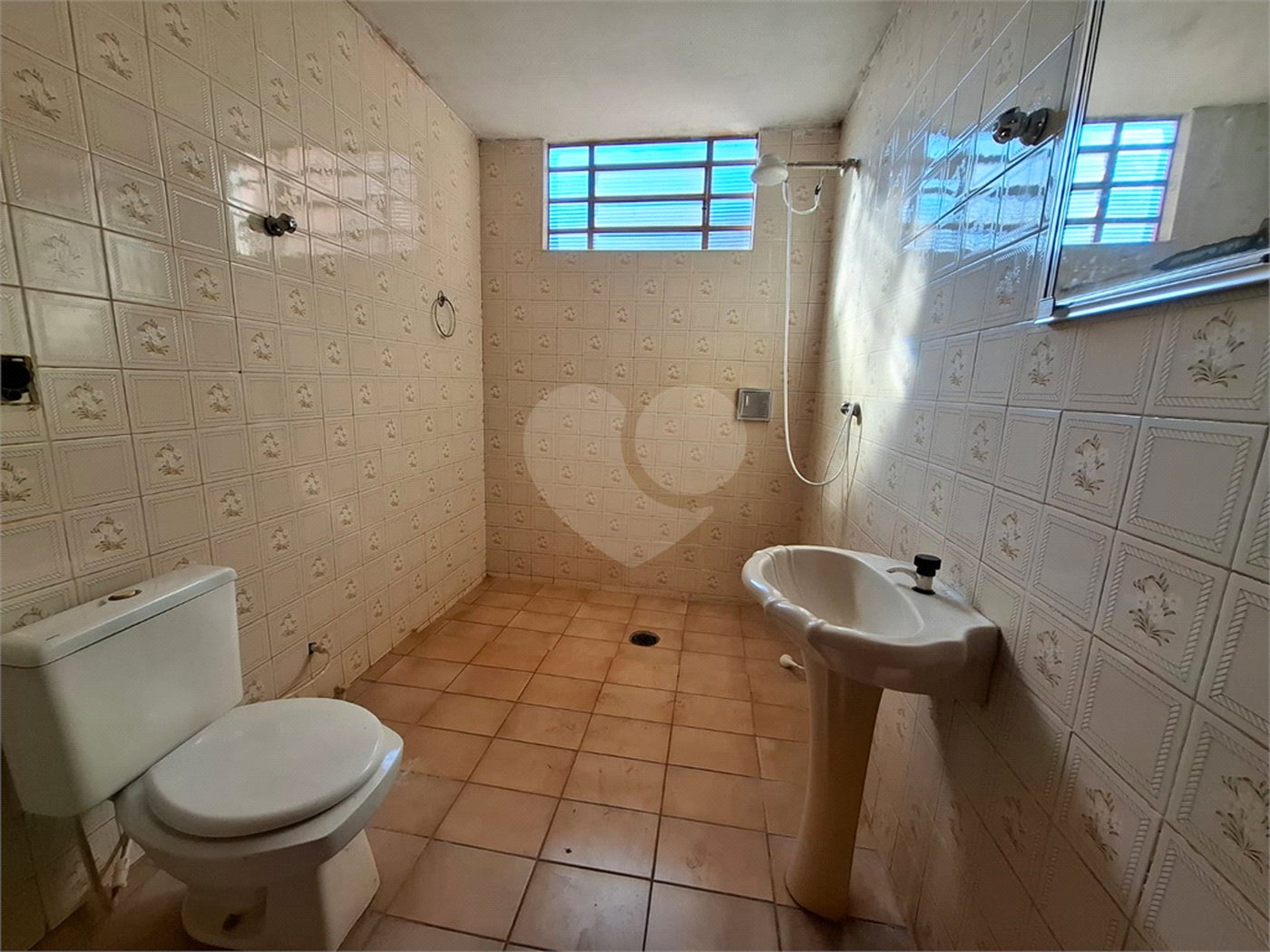 Casa à venda com 5 quartos, sendo 1 suíte, em Jardim Tamoio, Araraquara, SP