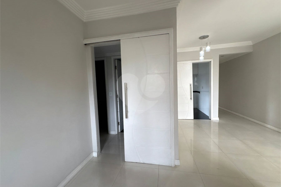 Apartamento à venda com 3 quartos, sendo 1 suíte, em Santana, São Paulo, SP