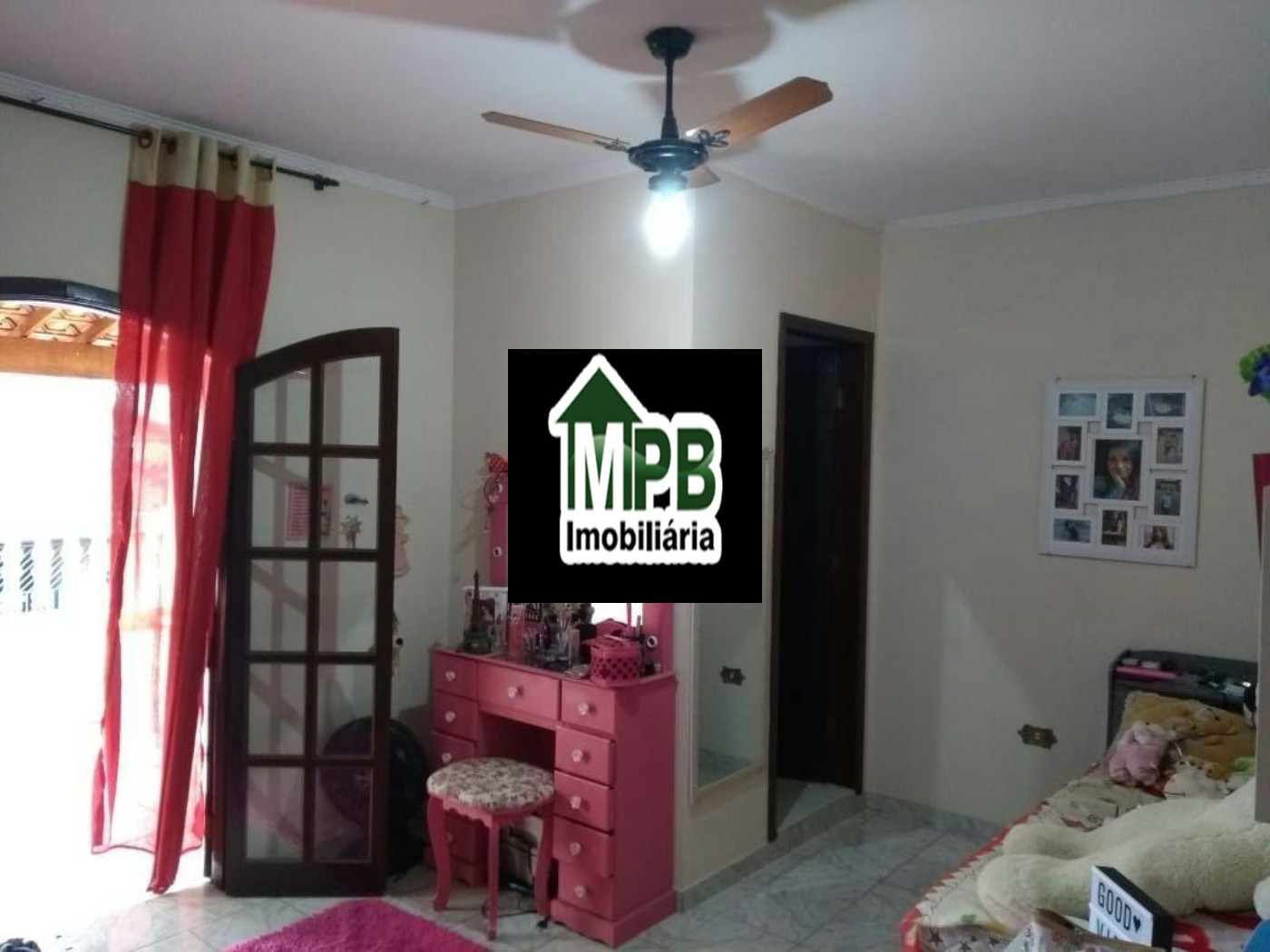 Sobrado à venda com 3 quartos, sendo 1 suíte, em Jardim Guaiba, Sorocaba, SP