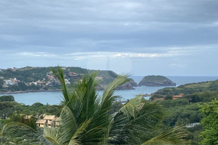 Terreno à venda em Ferradura, Armação dos Búzios, RJ