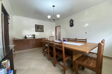Sobrado à venda com 3 quartos, sendo 1 suíte,  em Vila Nivi, São Paulo, SP
