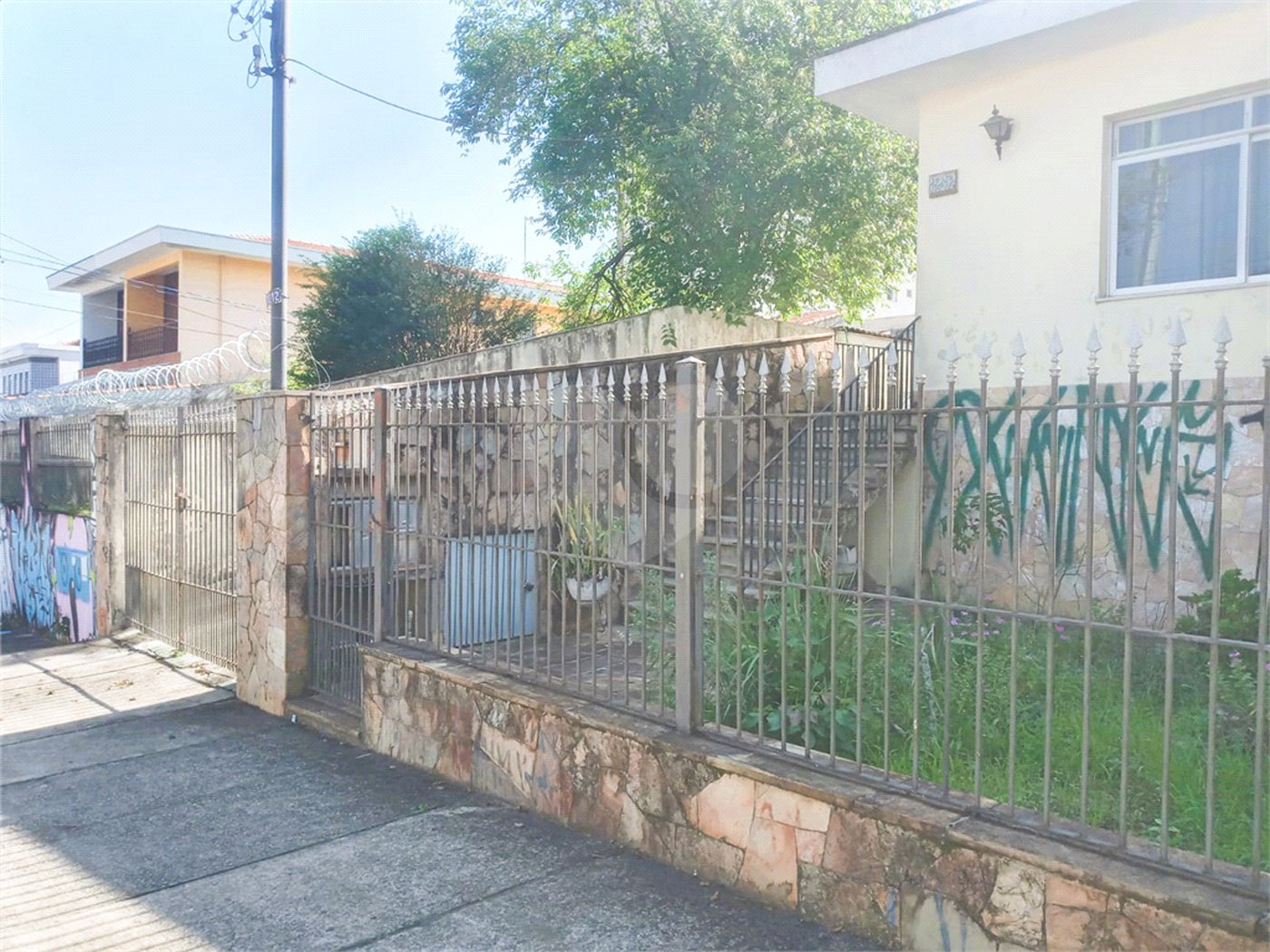 Casa Térrea à venda com 2 quartos em Vila Butantã, São Paulo, SP
