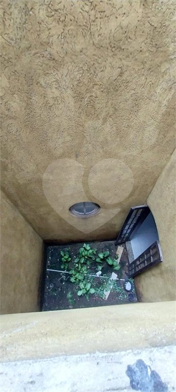 Sobrado à venda com 3 quartos, sendo 1 suíte,  em Jardim Regis, São Paulo, SP
