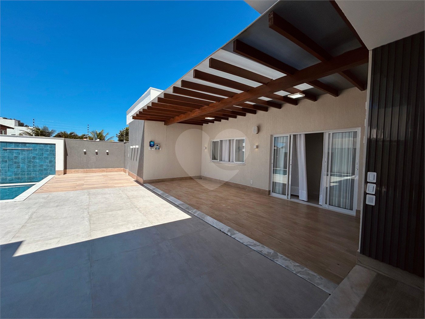 Casa à venda com 3 suítes, em Orla Norte, Porto Seguro, BA