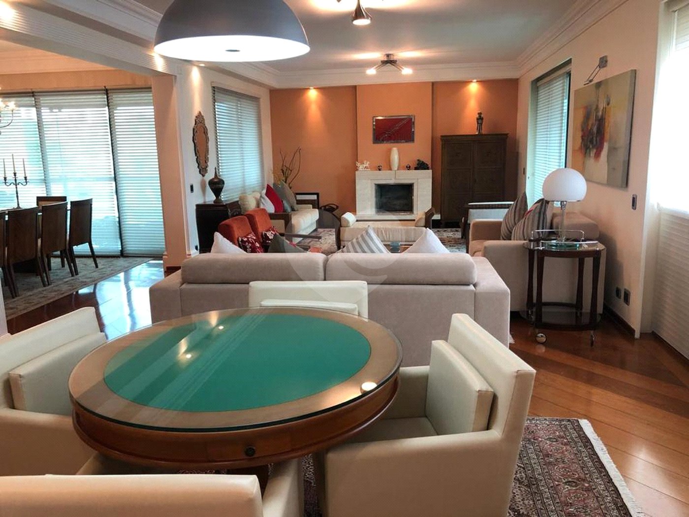 Apartamento à venda com 4 suítes em Vila Oliveira, Mogi das Cruzes, SP
