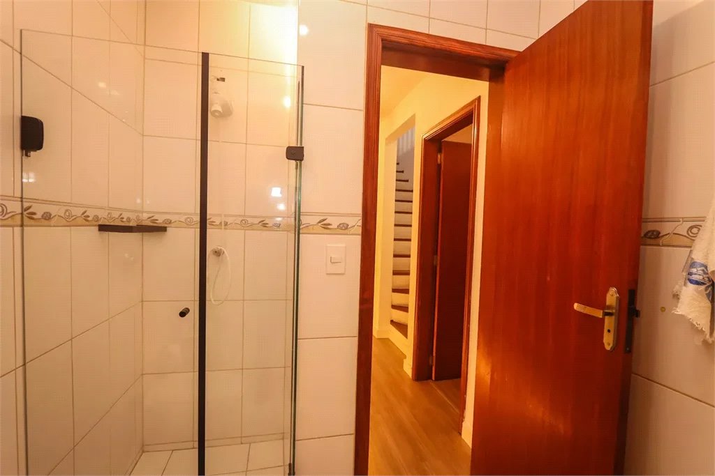 Sobrado à venda com 5 quartos, sendo 1 suíte, em Vila Sônia, São Paulo, SP