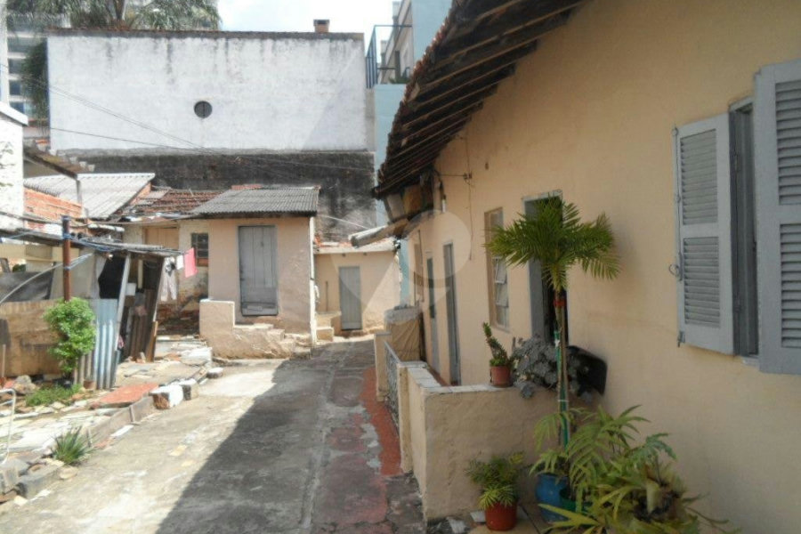 Terreno à venda com 1 suíte em Santana, São Paulo, SP