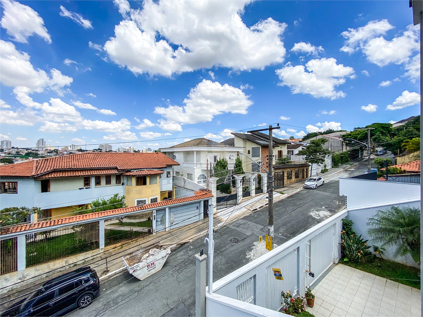 Sobrado à venda com 3 suítes em Tremembé, São Paulo, SP