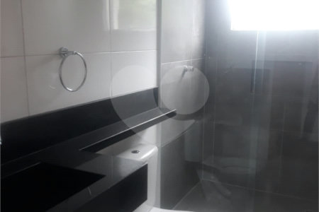 Sobrado à venda com 3 quartos, sendo 1 suíte, em Jardim Vitória, Mairinque, SP