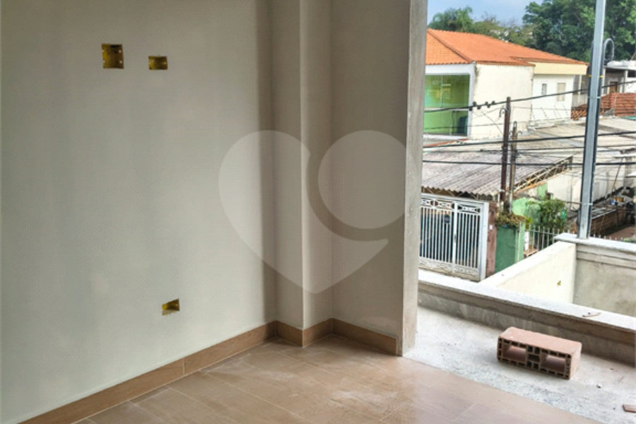 Casa à venda com 3 quartos, sendo 1 suíte, em Parque Vitória, São Paulo, SP