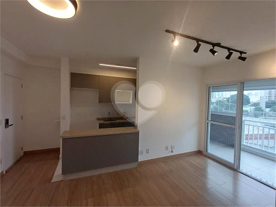 Apartamento à venda com 2 quartos, sendo 1 suíte, em Barra Funda, São Paulo, SP
