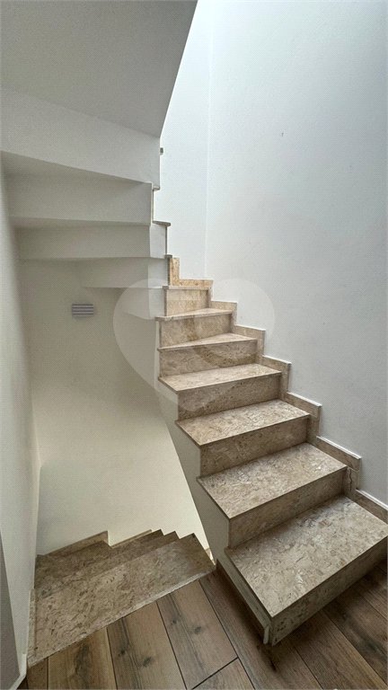 Sobrado à venda com 3 quartos, sendo 1 suíte, em Vila Mazzei, São Paulo, SP