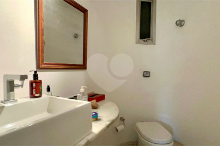 Apartamento à venda com 3 quartos, sendo 1 suíte, em Jardim Paulistano, São Paulo, SP