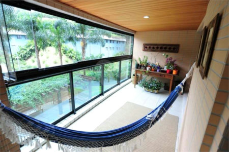 Apartamento à venda ou para alugar com 3 quartos, sendo 2 suítes, em Jardim Morumbi, São Paulo, SP