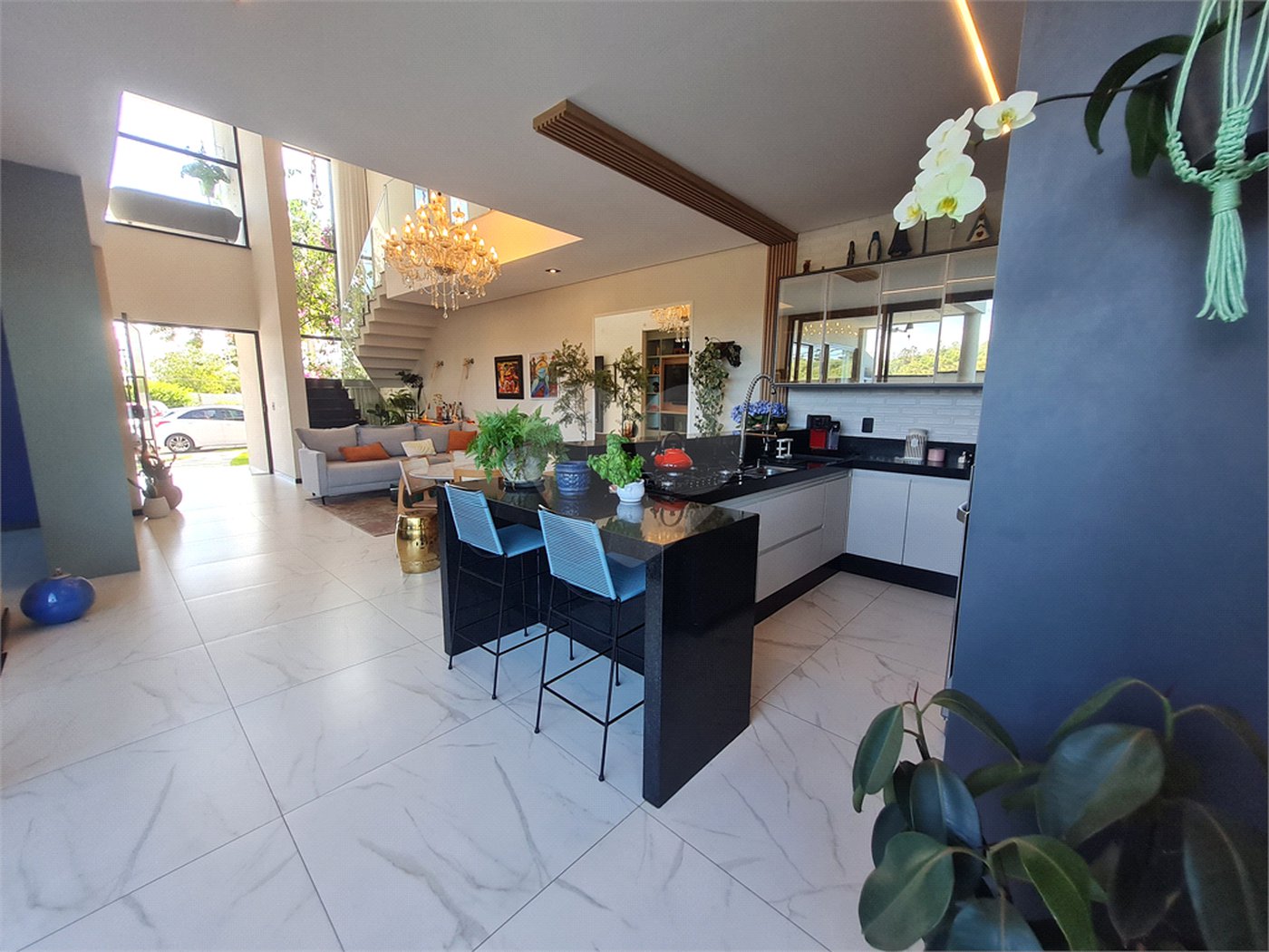 Casa à venda com 3 quartos, sendo 2 suítes, no condomínio Horizontes de Sorocaba, Sorocaba - SP