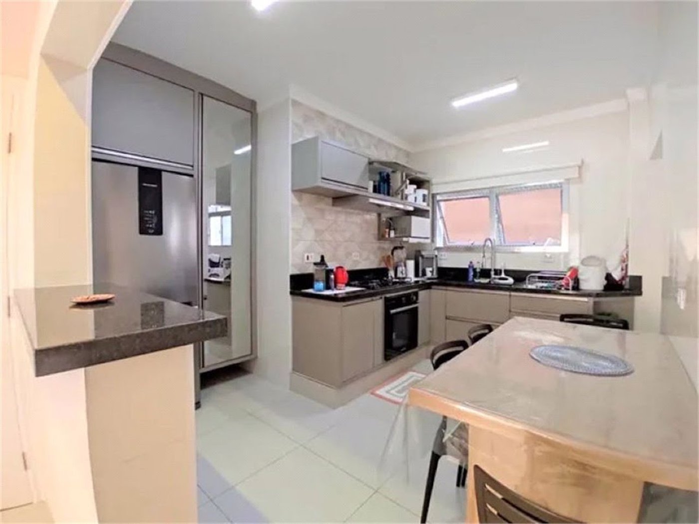 Apartamento Residencial à venda, Centro, Guarujá - AP1936.