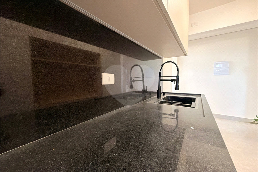 Apartamento à venda com 3 quartos, sendo 1 suíte,  em Tremembé, São Paulo, SP