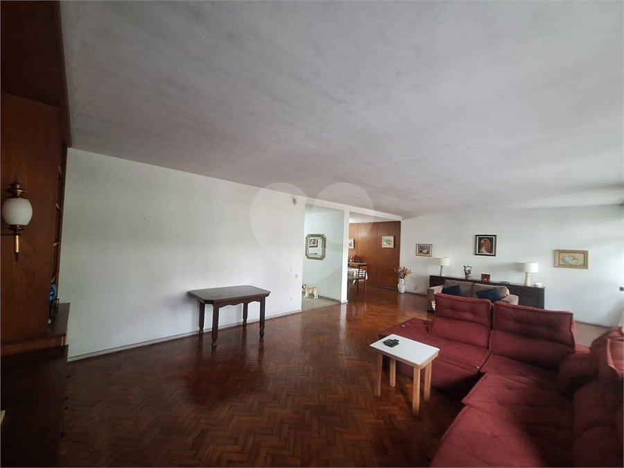 Apartamento à venda com 4 quartos, sendo 1 suíte, em Tijuca, Rio de Janeiro, RJ