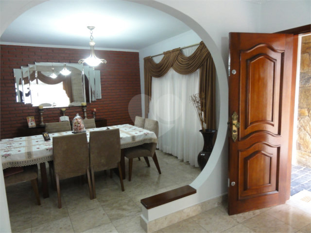 Sobrado à venda com 3 quartos, sendo 1 suíte,  em Jardim São Paulo(zona Norte), São Paulo, SP