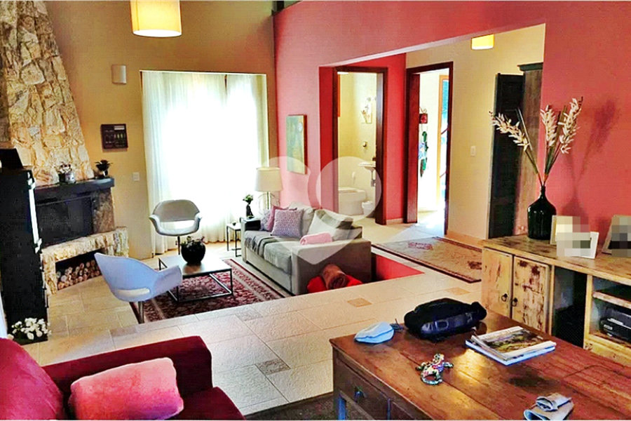 Casa à venda com 3 quartos no condomínio Alpes da Cantareira, Mairiporã - SP