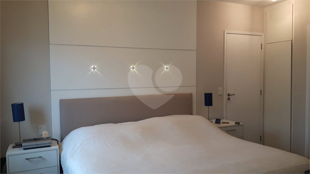 Apartamento à venda com 2 quartos, sendo 1 suíte, em Vila Andrade, São Paulo, SP