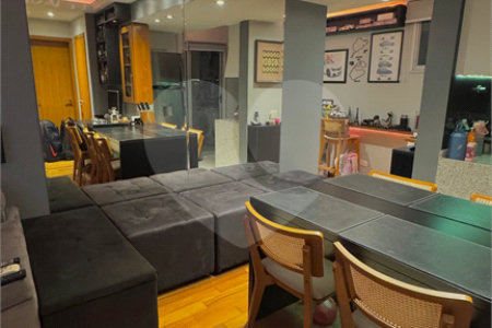 Apartamento à venda com 2 quartos, sendo 1 suíte, em Vila Olímpia, São Paulo, SP