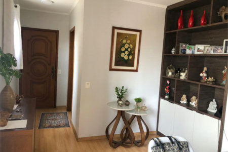 Apartamento à venda com 3 quartos, sendo 1 suíte, em Vila Progredior, São Paulo, SP