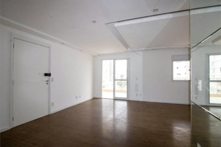 Apartamento à venda ou para alugar com 3 quartos, sendo 1 suíte,  em Jardim Vazani, São Paulo, SP