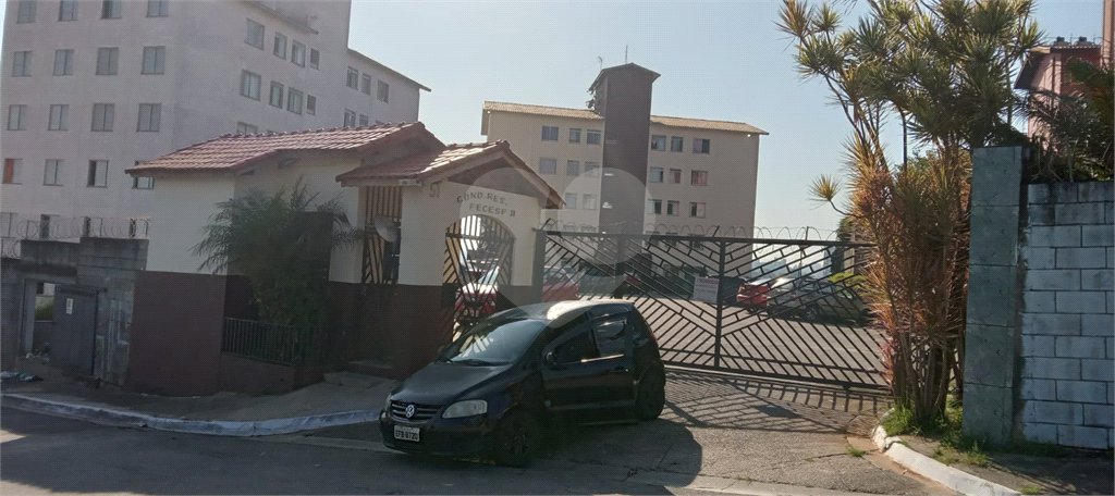 Apartamento à venda com 2 quartos em Cidade Tiradentes, São Paulo, SP