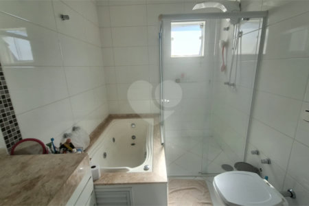 Casa à venda com 3 suítes no condomínio Residencial Villa dos Inglezes, Sorocaba - SP