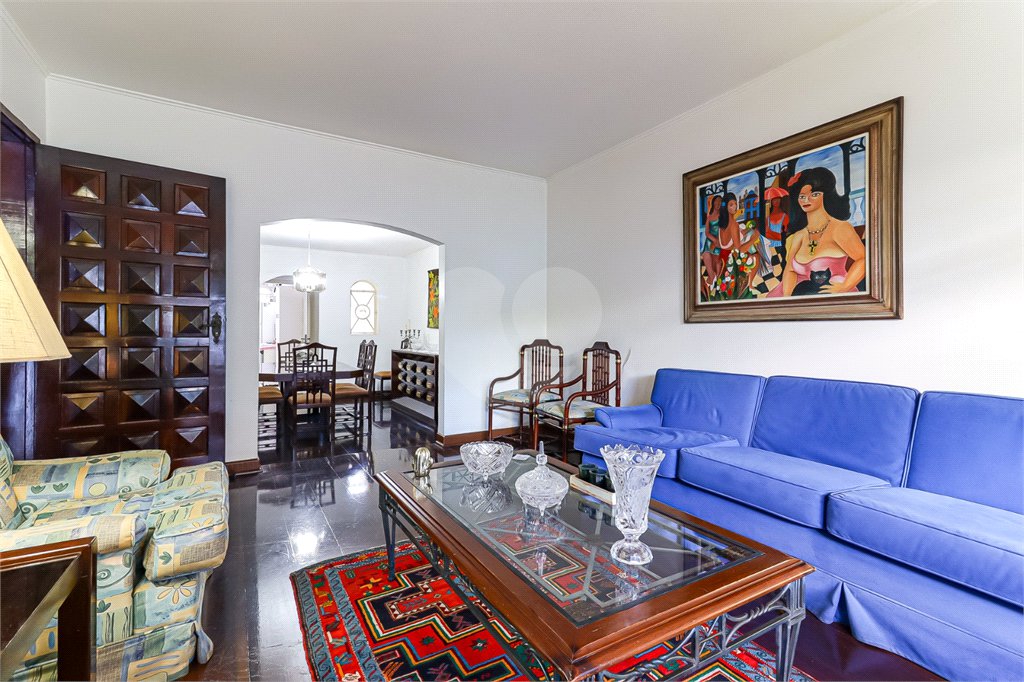 Casa à venda com 3 quartos, sendo 1 suíte, em Mirandópolis, São Paulo, SP
